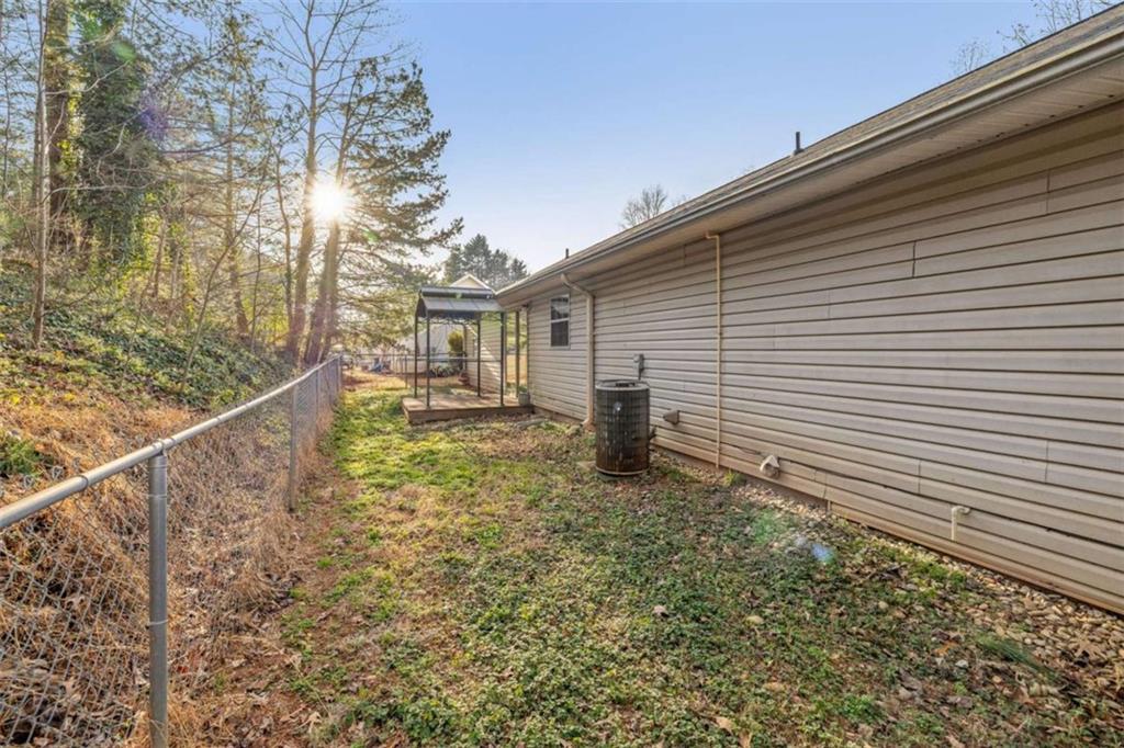 226 Chestnut Avenue Demorest, GA 30535 - Photo 31 of 47 a house view with a backyard space