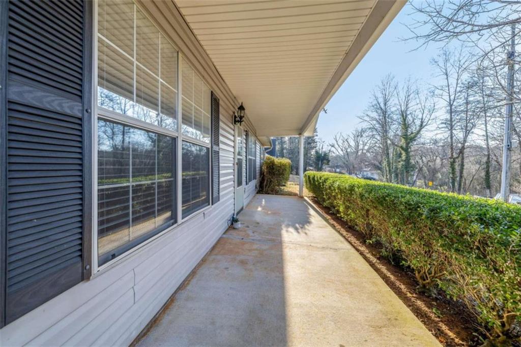226 Chestnut Avenue Demorest, GA 30535 - Photo 4 of 47 a view of a pathway with a balcony