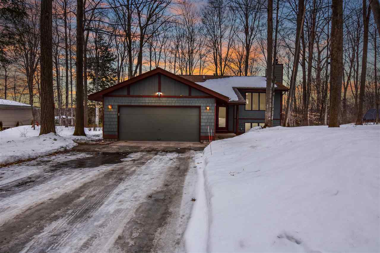 2467 East Potter Road Traverse City, MI 49696 - Photo 1 of 51 1872719.JPG