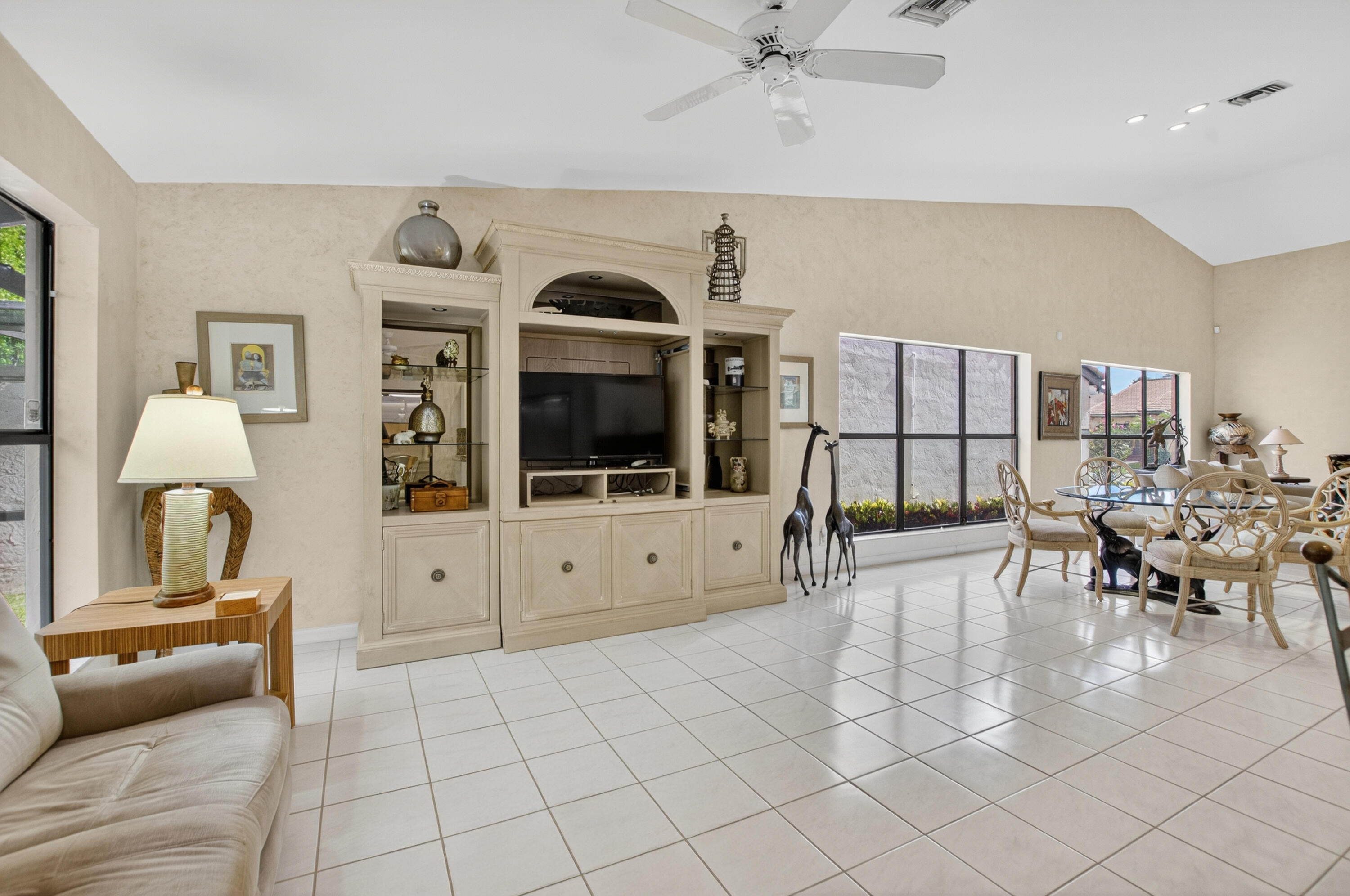 22848 Marbella Circle Boca Raton, FL 33433 - Photo 15 of 34 14-print-016_DSC_0076 (1)