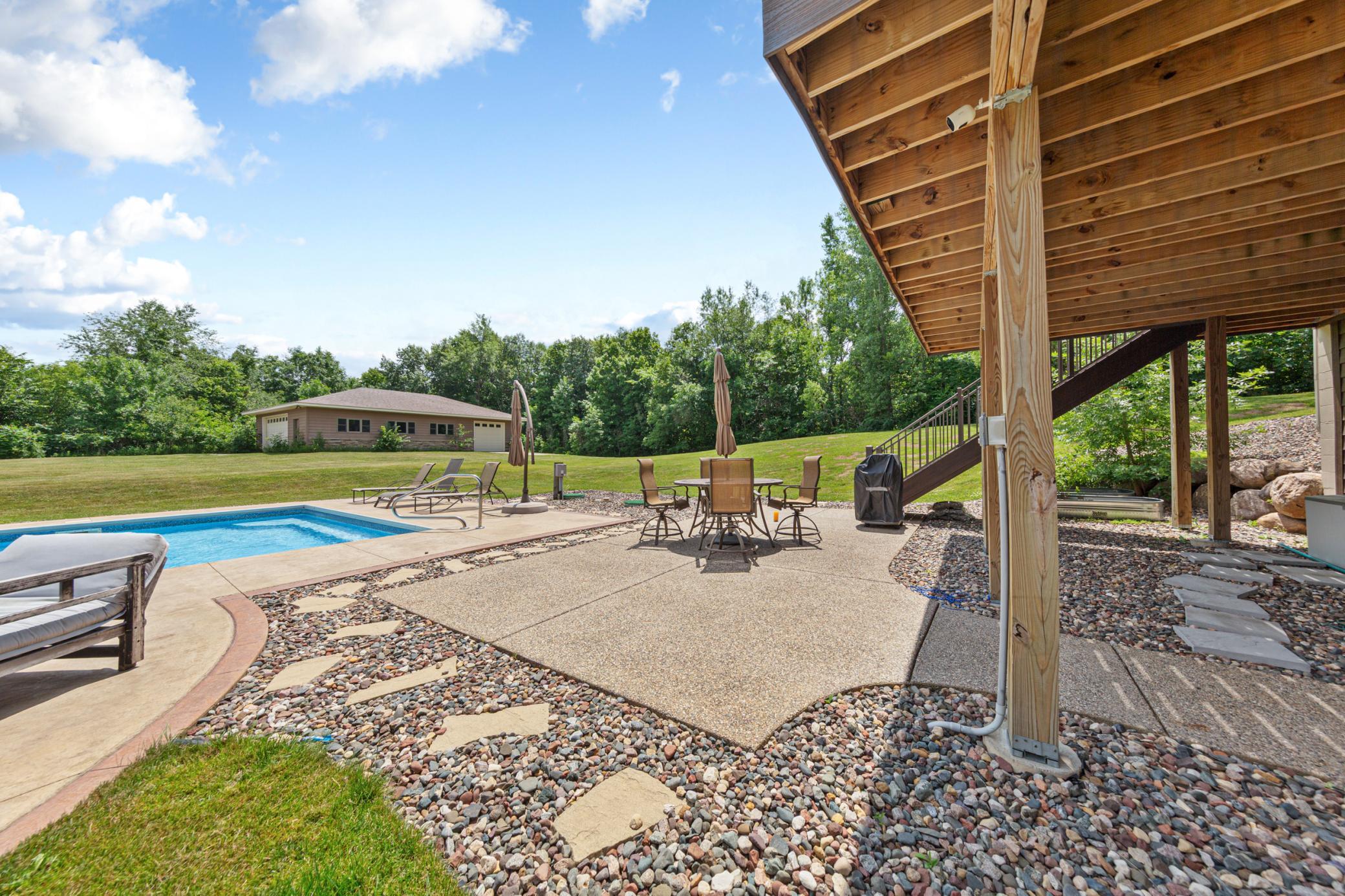 11205 Cir Lake Lane Faribault, MN 55021 - Photo 10 of 98