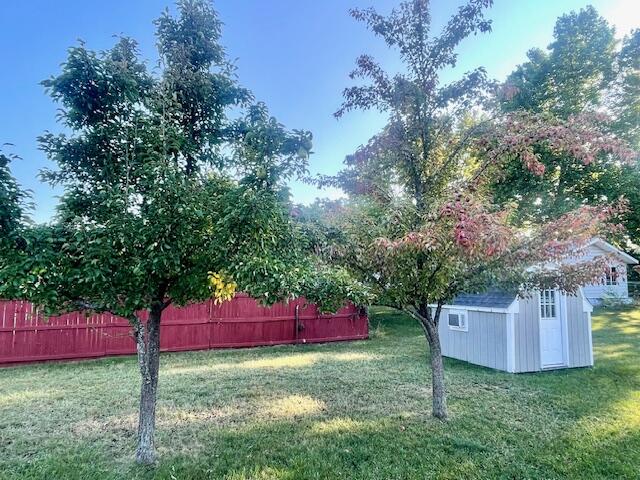 210 South Jackson Road Ludington, MI 49431 - Photo 24 of 40 Outdoors