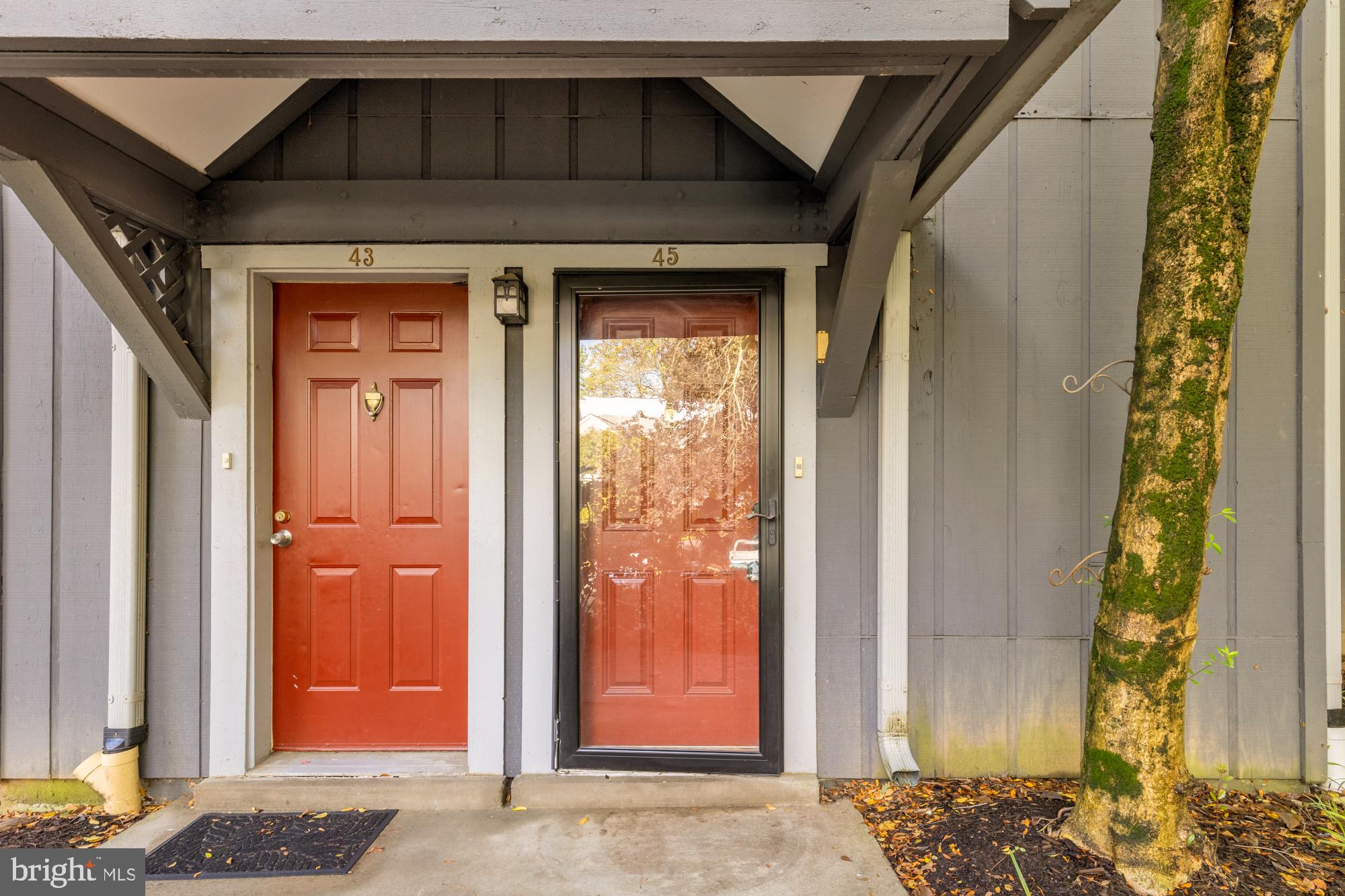 45 Windbrooke Circle, Unit 45 Gaithersburg, MD 20879 - Photo 3 of 29 a view of a front door of the house