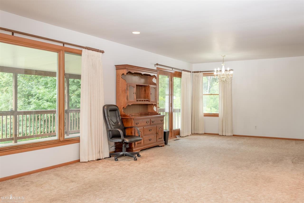 4121 South State Road Durand, MI 48429 - Photo 7 of 29 50081956-6.JPG
