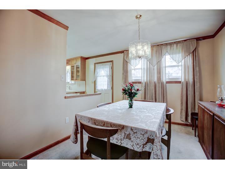 30 Cherry Road New Castle, DE 19720 - Photo 12 of 25 Dining Room