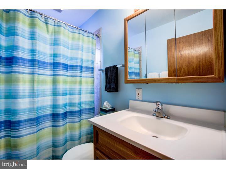 30 Cherry Road New Castle, DE 19720 - Photo 22 of 25 Bathroom