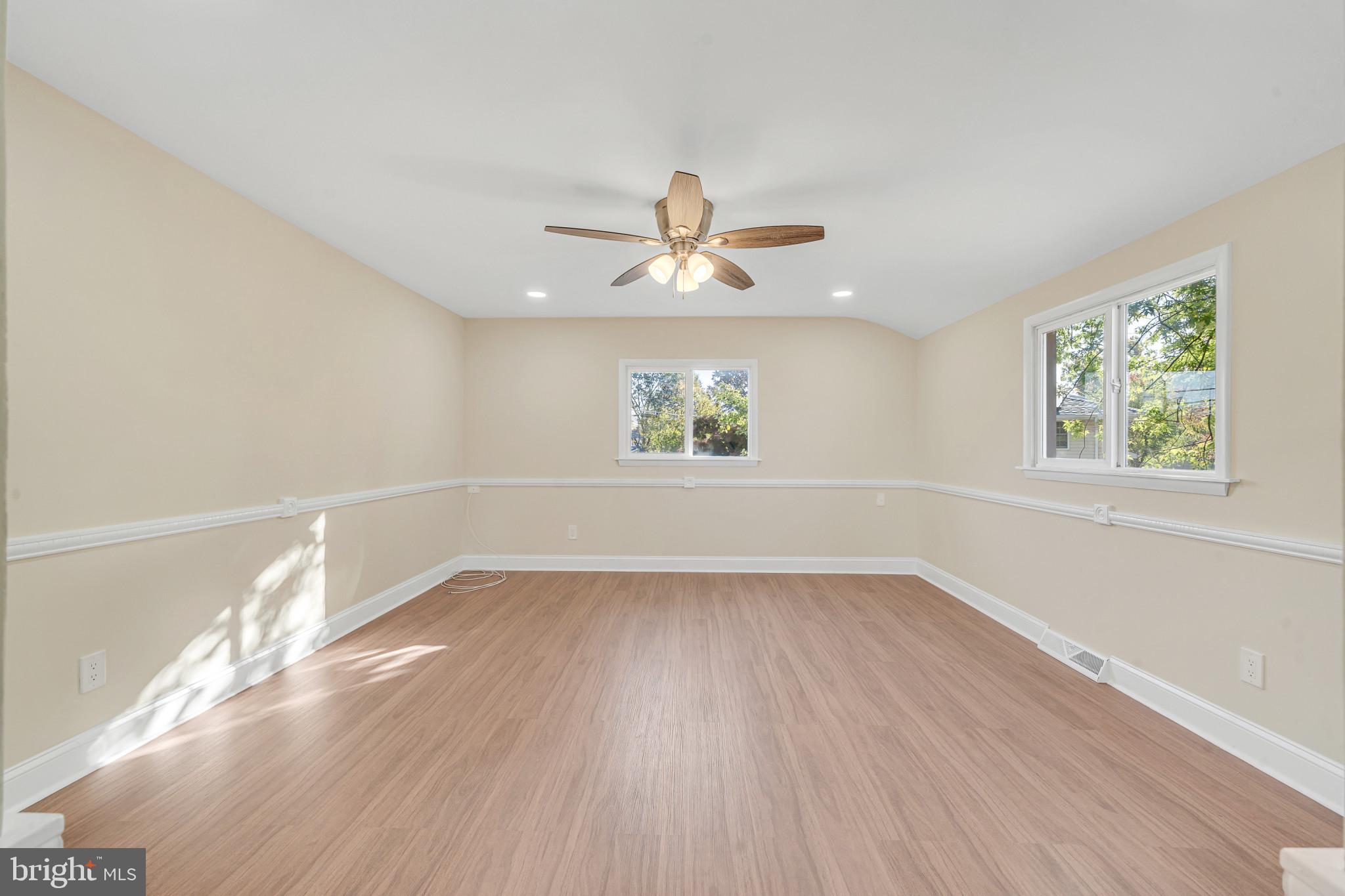 220 Stevenson Avenue Beverly, NJ 08010 - Photo 13 of 48