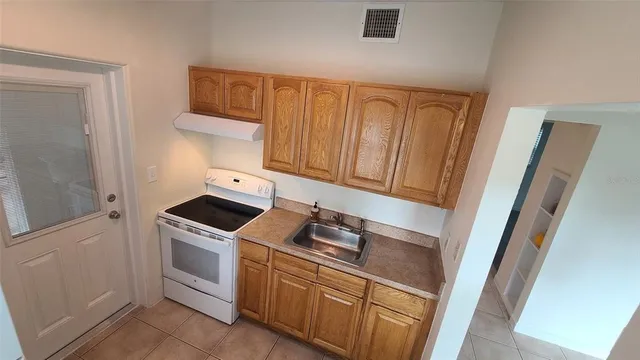 $1,495 | 240 South Cypress Way, Casselberry, FL 32707