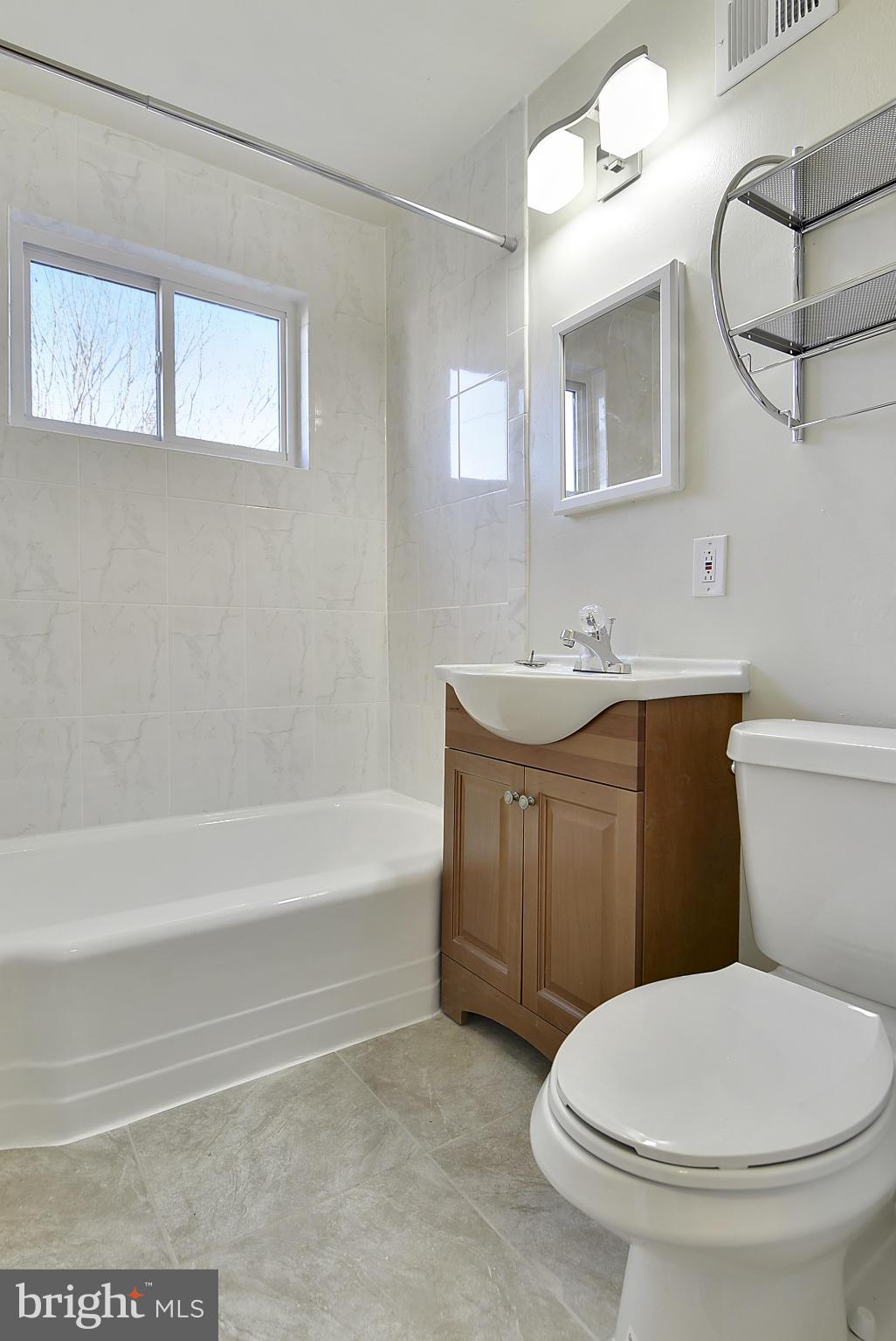 1609 Parham Place Silver Spring, MD 20903 - Photo 13 of 20 Bath