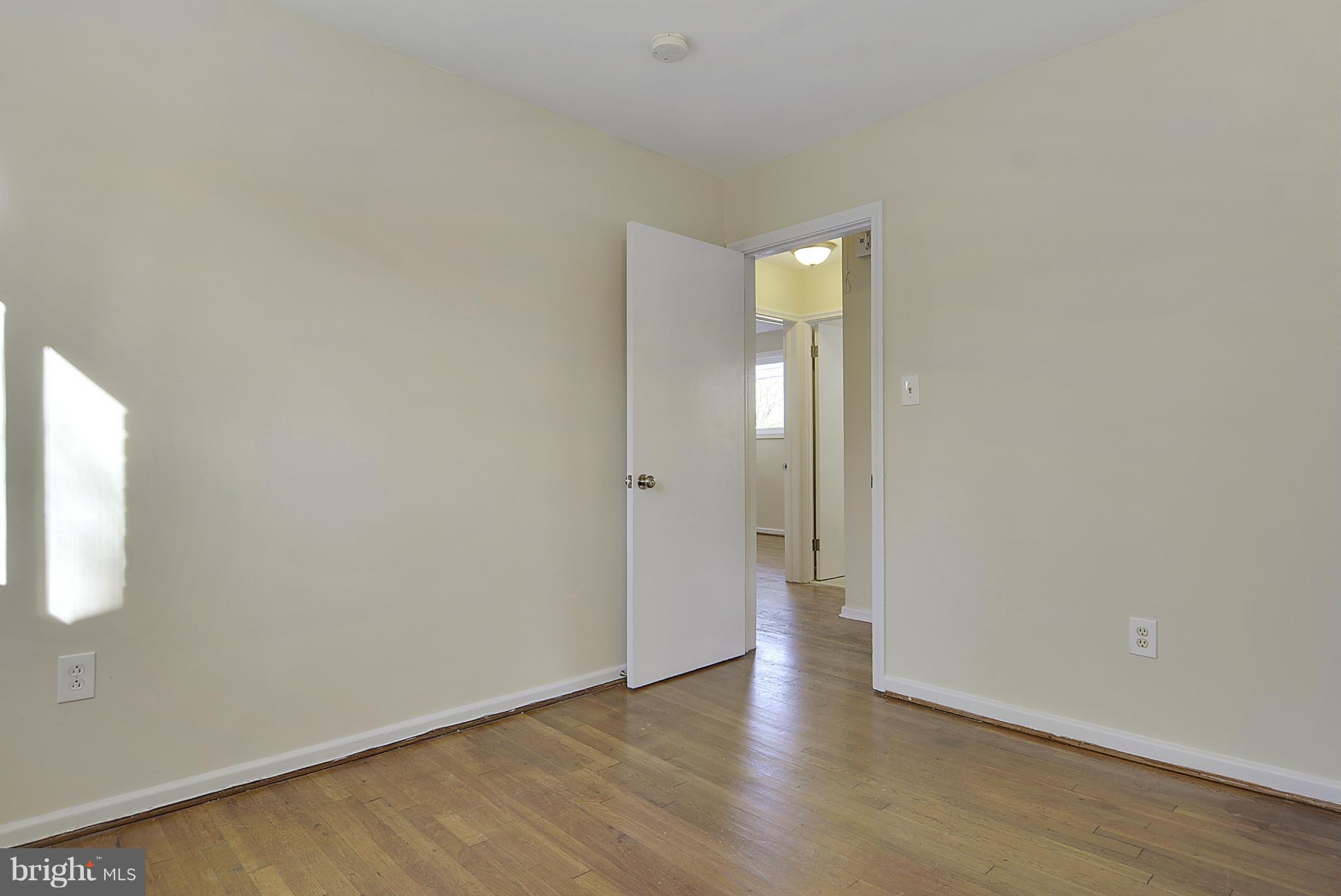 1609 Parham Place Silver Spring, MD 20903 - Photo 16 of 20 Bedroom