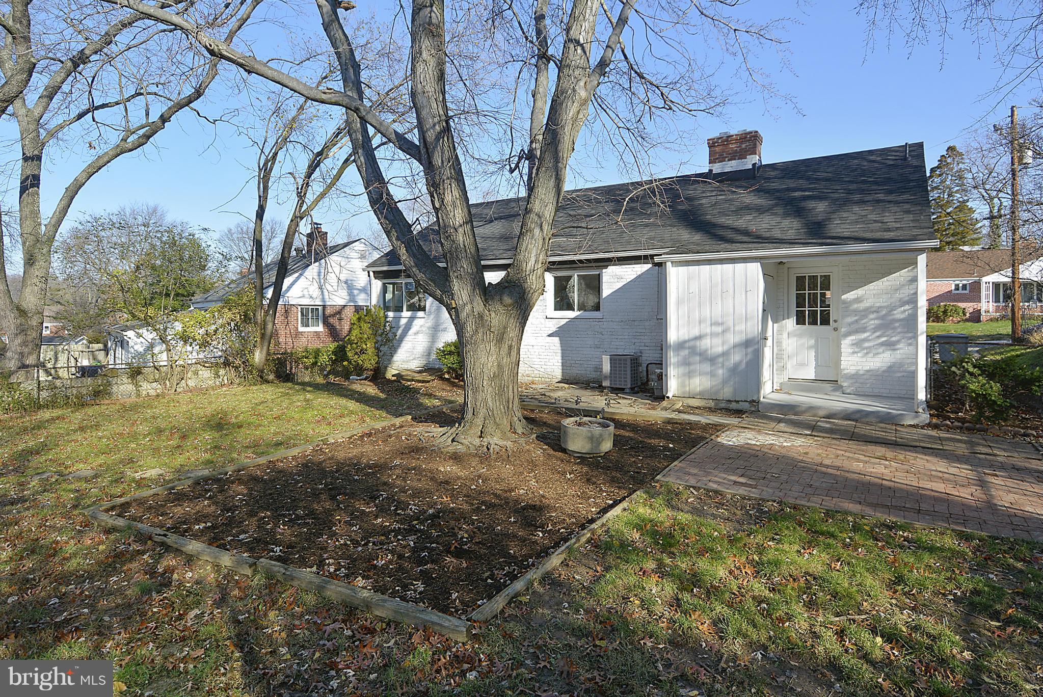 1609 Parham Place Silver Spring, MD 20903 - Photo 17 of 20 Exterior (Rear)