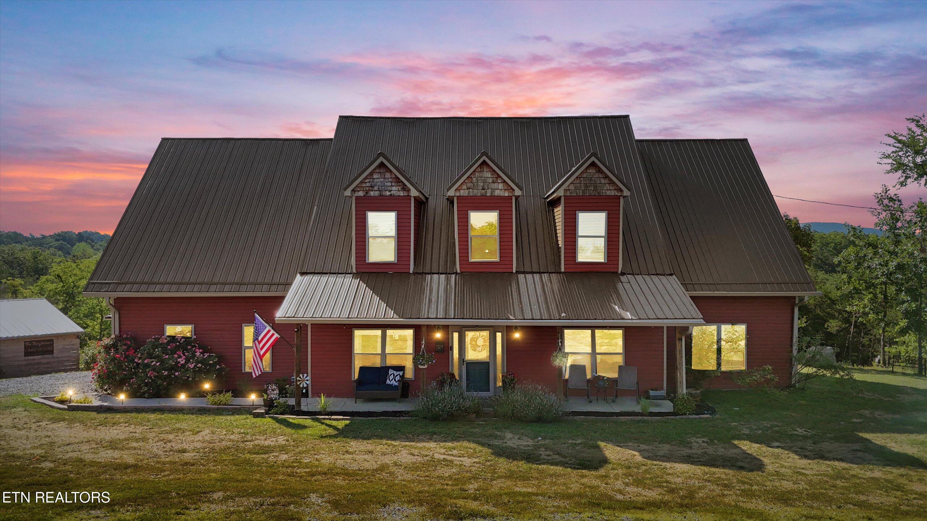 1842 Chapel Road Sevierville, TN 37876 - Photo 30 of 31 Front of House - Twilight