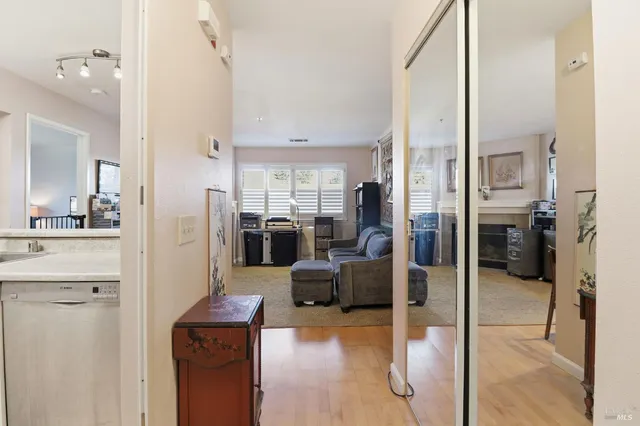 $379,000 | 240 Seagull Row, Novato, CA 94945