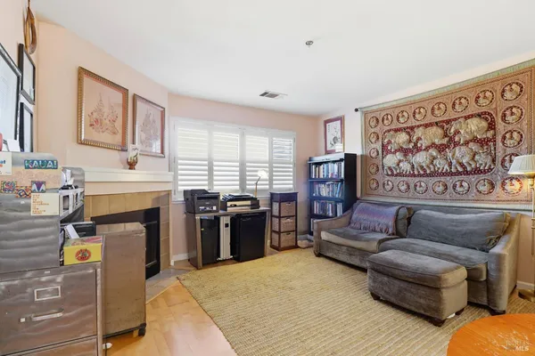 $359,000 | 240 Seagull Row, Novato, CA 94945