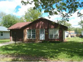 1435 Bancroft Avenue Rochester, IN 46975 - Photo 1 of 1
