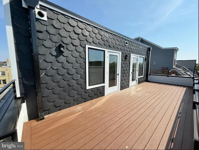 $699,000 | 1806 D Street Northeast, Unit 9, Washington, DC 20002