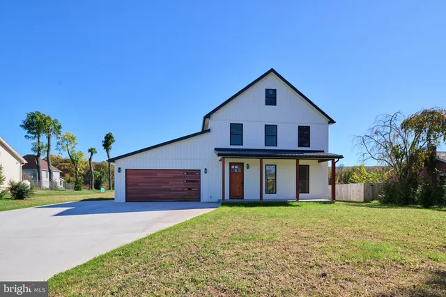 $524,900 | 2330 West Whitehall Road, State College, PA 16801