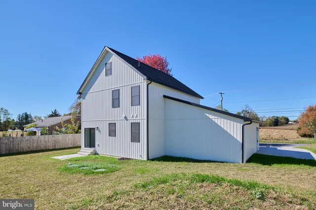 $524,900 | 2330 West Whitehall Road, State College, PA 16801