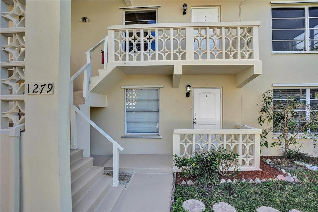 1279 Beach Road Riviera Beach, FL 33404 - Photo 15 of 66 Photo 15