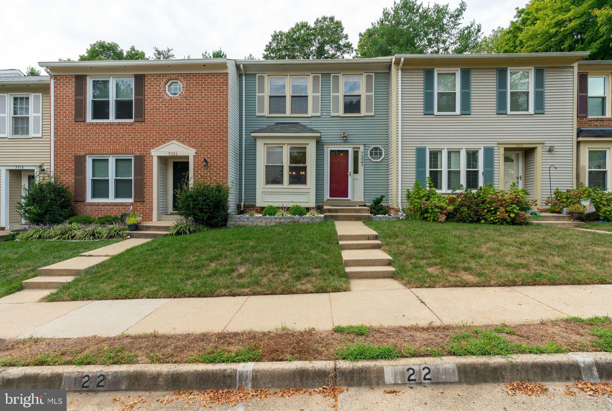 7323 Stream Way Springfield, VA 22152 - Photo 4 of 49 Gallery Image 4
