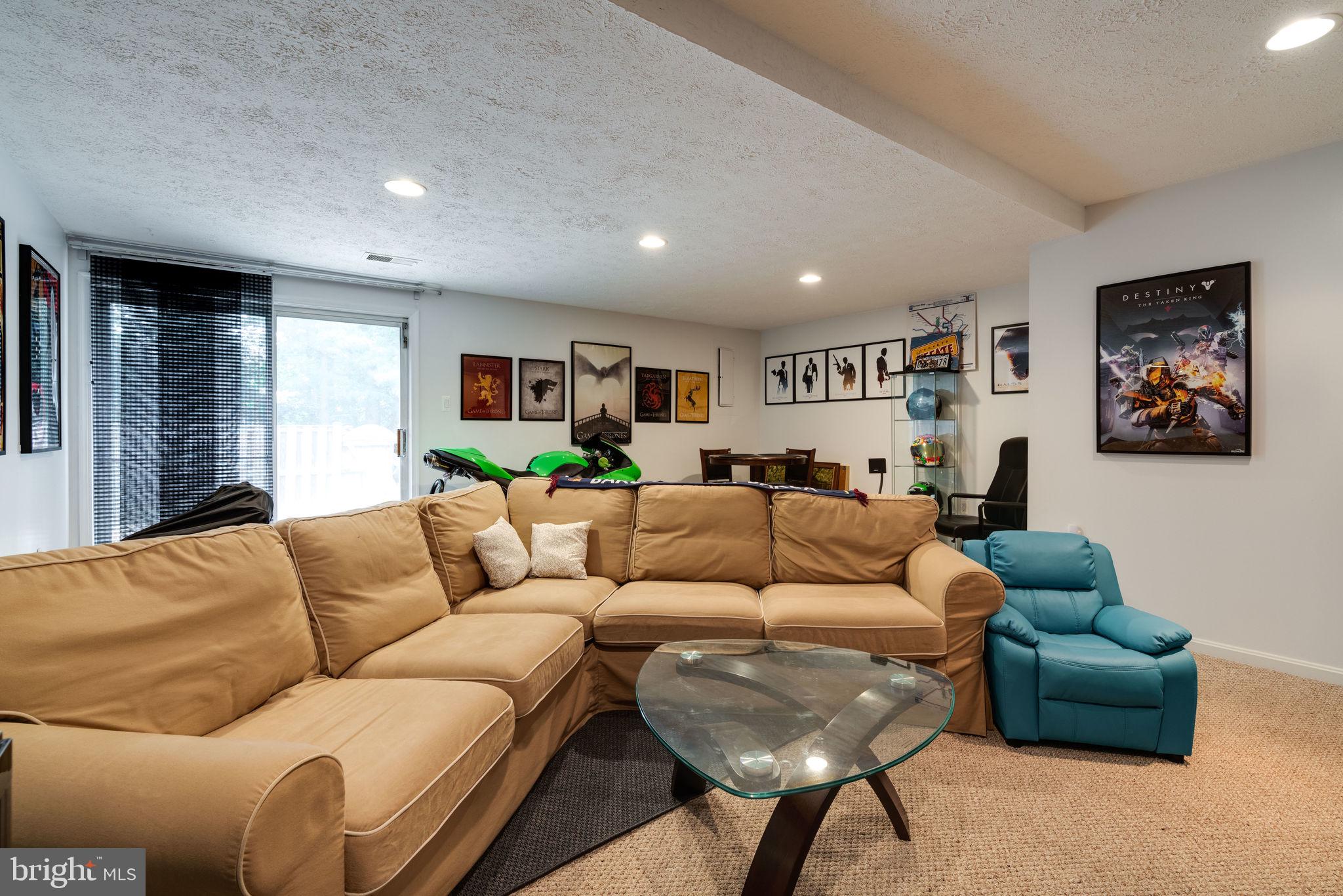 7323 Stream Way Springfield, VA 22152 - Photo 35 of 49 Gallery Image 35
