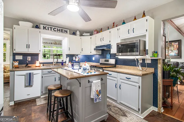 $640,000 | 262 Jackson Shoals Road, Franklin, GA 30217