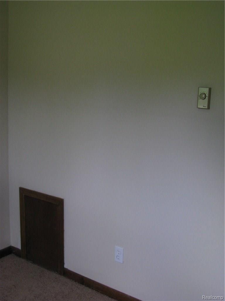 5122 Ohara Road Carleton, MI 48117 - Photo 30 of 53 IMG_6455.JPG