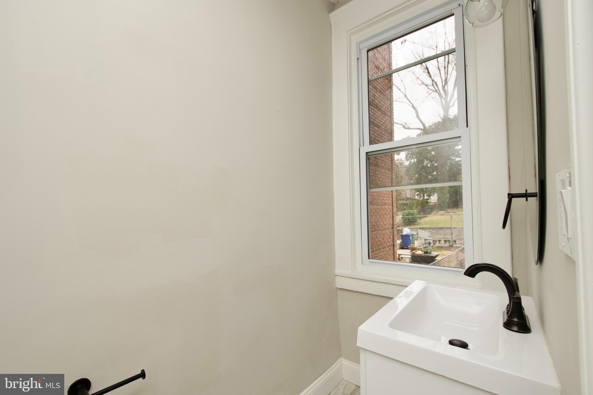 2208 Mt Royal Terrace Baltimore, MD 21217 - Photo 16 of 39 Guest Bath