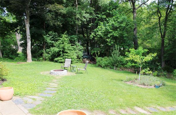 14 Robinson Road Beverly, MA 01915 - Photo 17 of 19