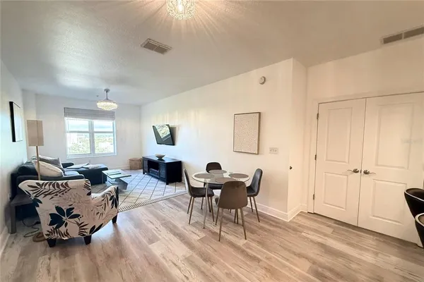 $3,500 | 628 Cleveland Street, Unit 1310, Clearwater, FL 33755