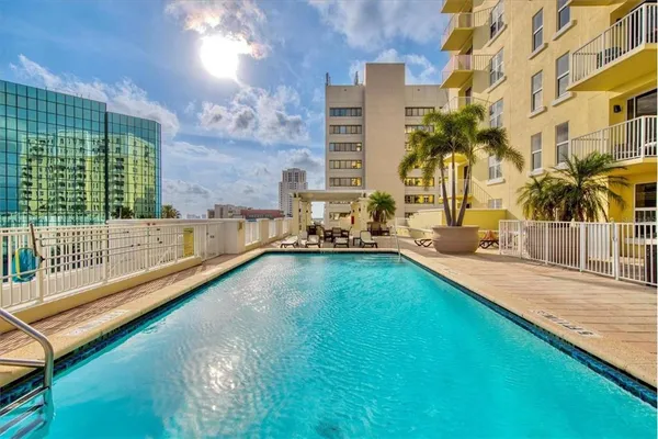 $3,500 | 628 Cleveland Street, Unit 1310, Clearwater, FL 33755