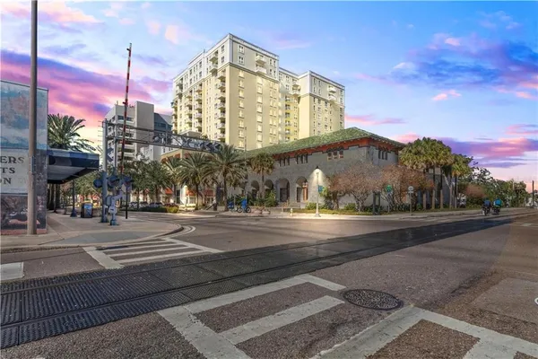 $3,500 | 628 Cleveland Street, Unit 1310, Clearwater, FL 33755