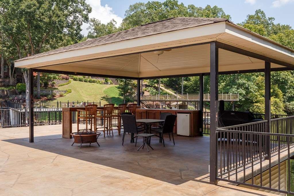 176 Ridgewood Drive Muscle Shoals, AL 35661 - Photo 36 of 43