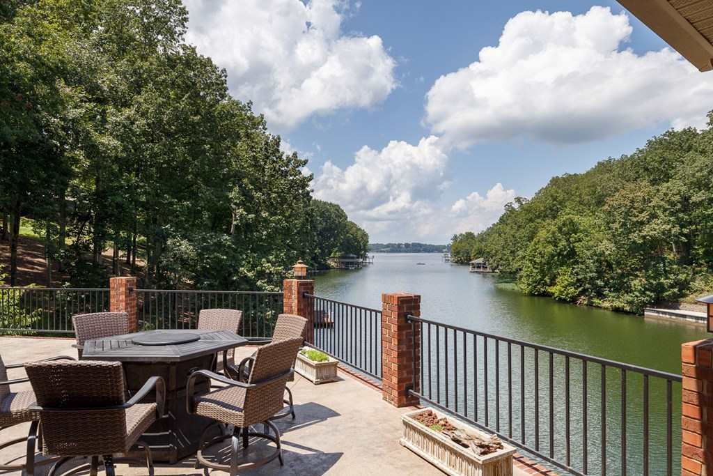 176 Ridgewood Drive Muscle Shoals, AL 35661 - Photo 39 of 43