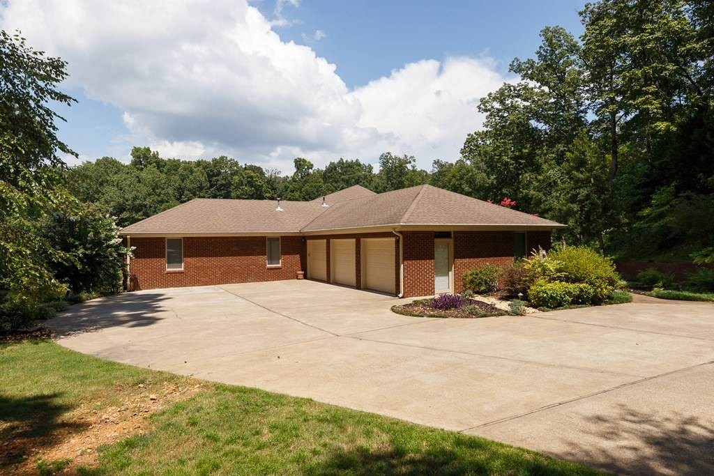 176 Ridgewood Drive Muscle Shoals, AL 35661 - Photo 42 of 43