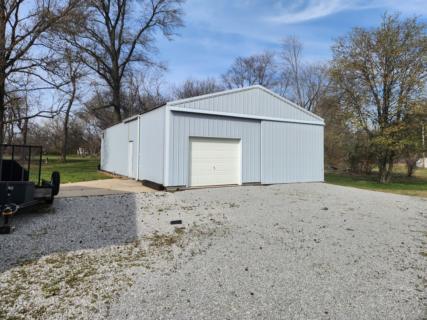 15766 East Tilton Road Ina, IL 62846 - Photo 2 of 59 a view of a house with a outdoor space