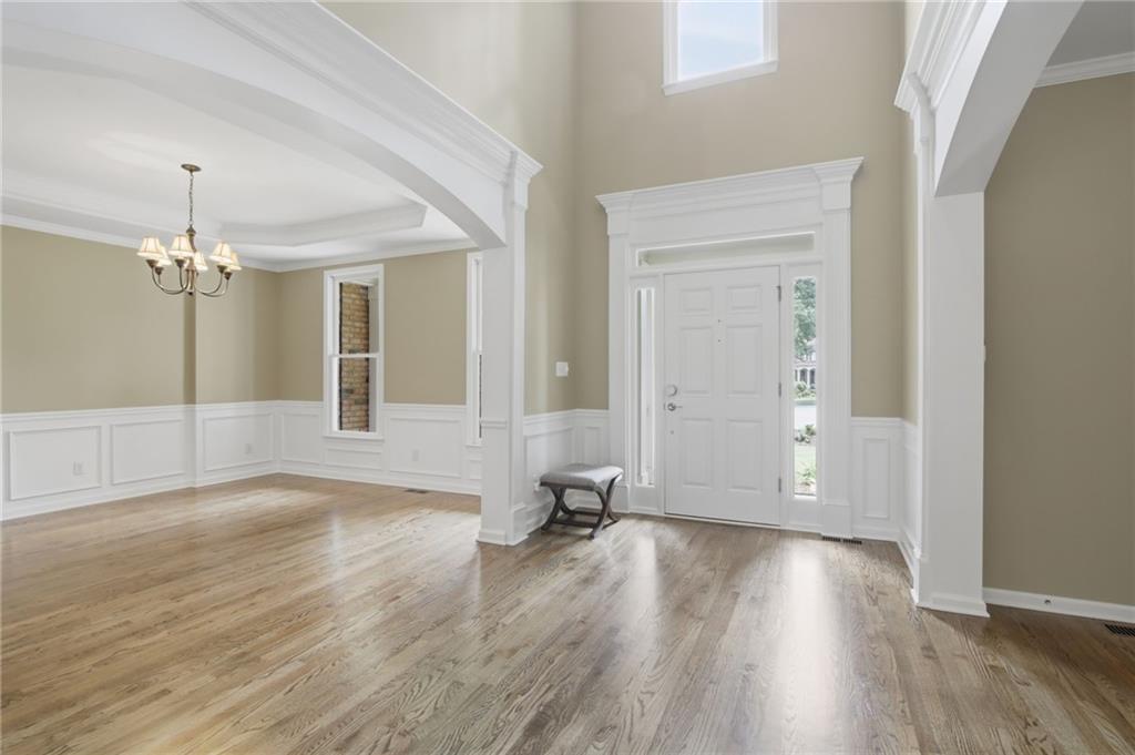 1005 Coleridge Way Suwanee, GA 30024 - Photo 3 of 32