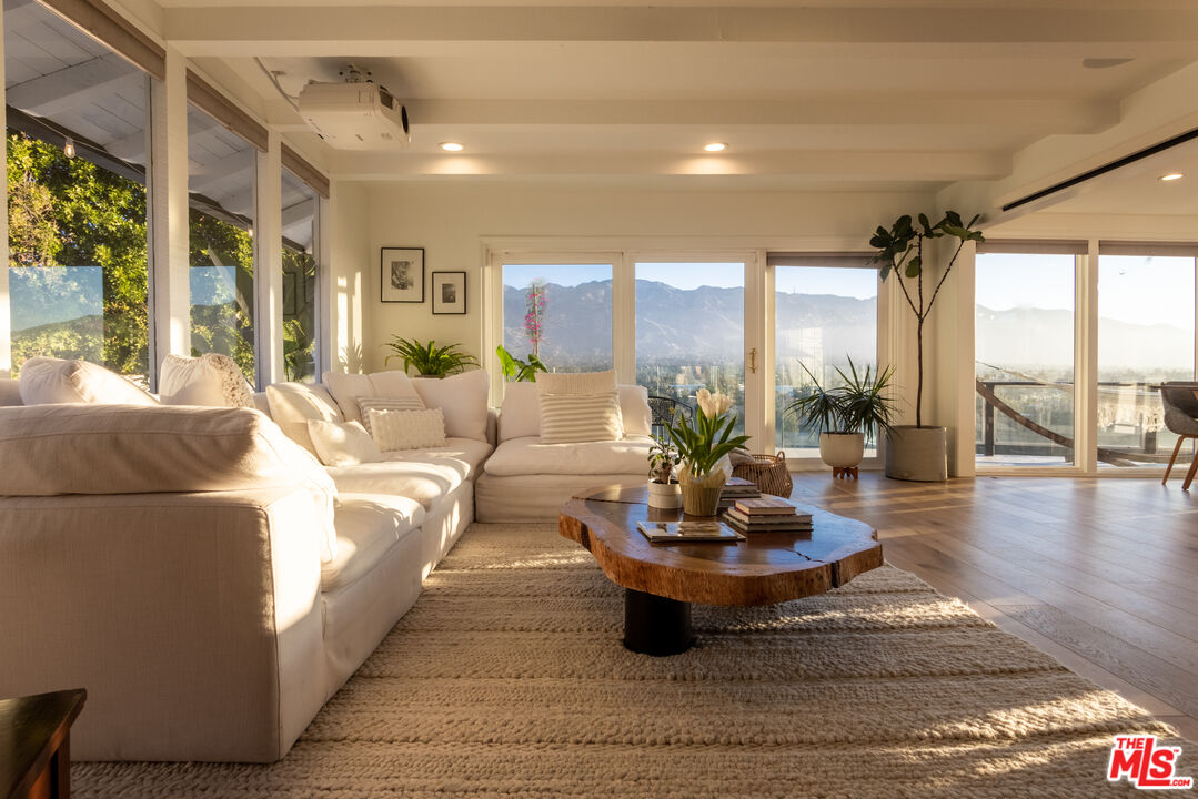 1939 Devon Road Pasadena, CA 91103 - Photo 18 of 32