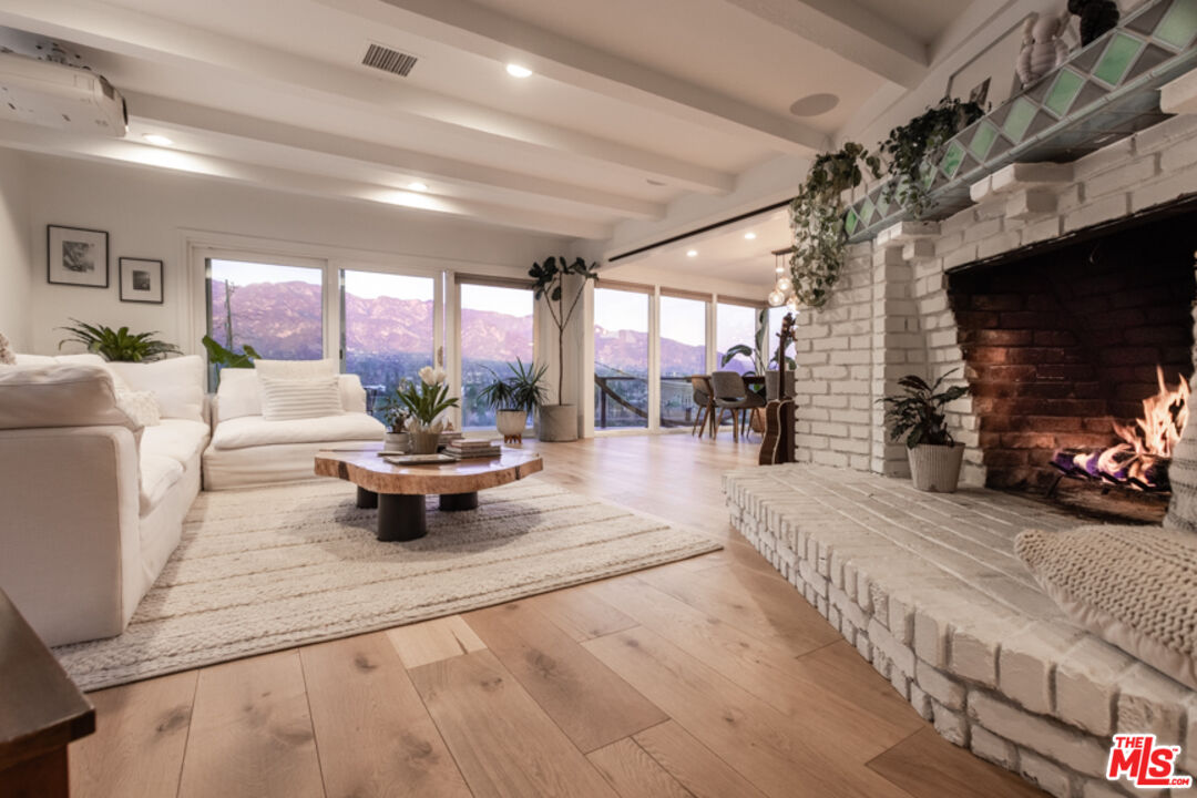 1939 Devon Road Pasadena, CA 91103 - Photo 20 of 32