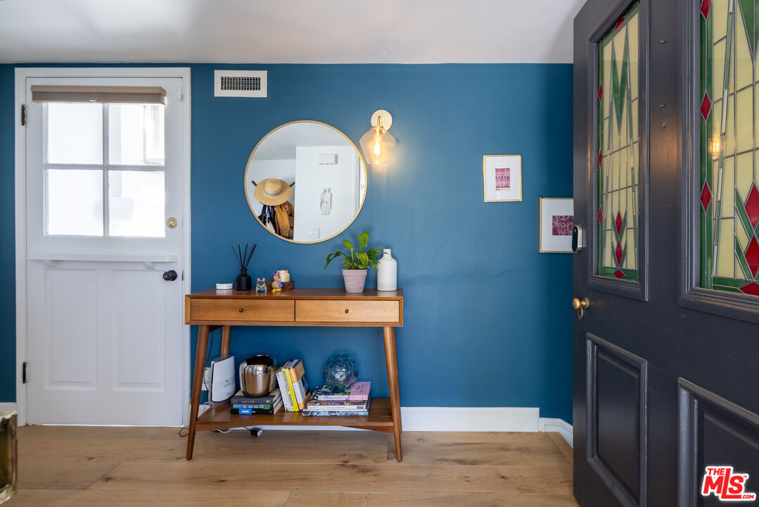 1939 Devon Road Pasadena, CA 91103 - Photo 21 of 32