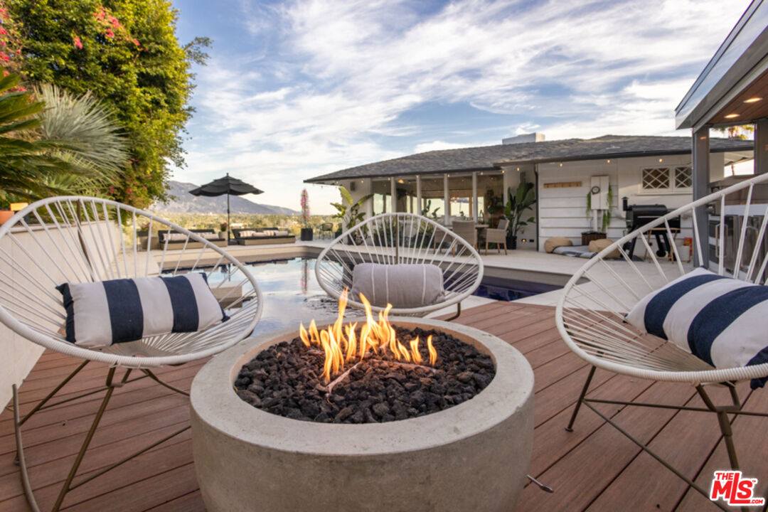 1939 Devon Road Pasadena, CA 91103 - Photo 26 of 32