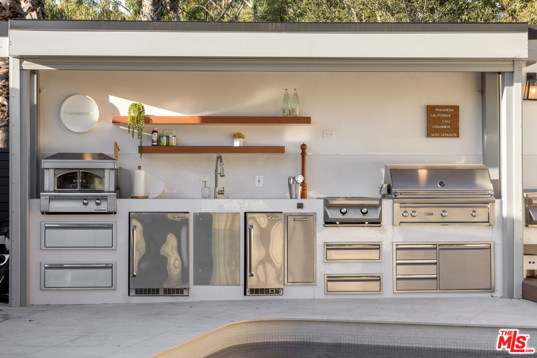 1939 Devon Road Pasadena, CA 91103 - Photo 28 of 32