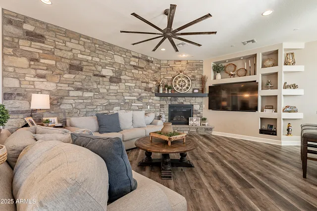 $974,990 | 9127 East Lynwood Street, Mesa, AZ 85207