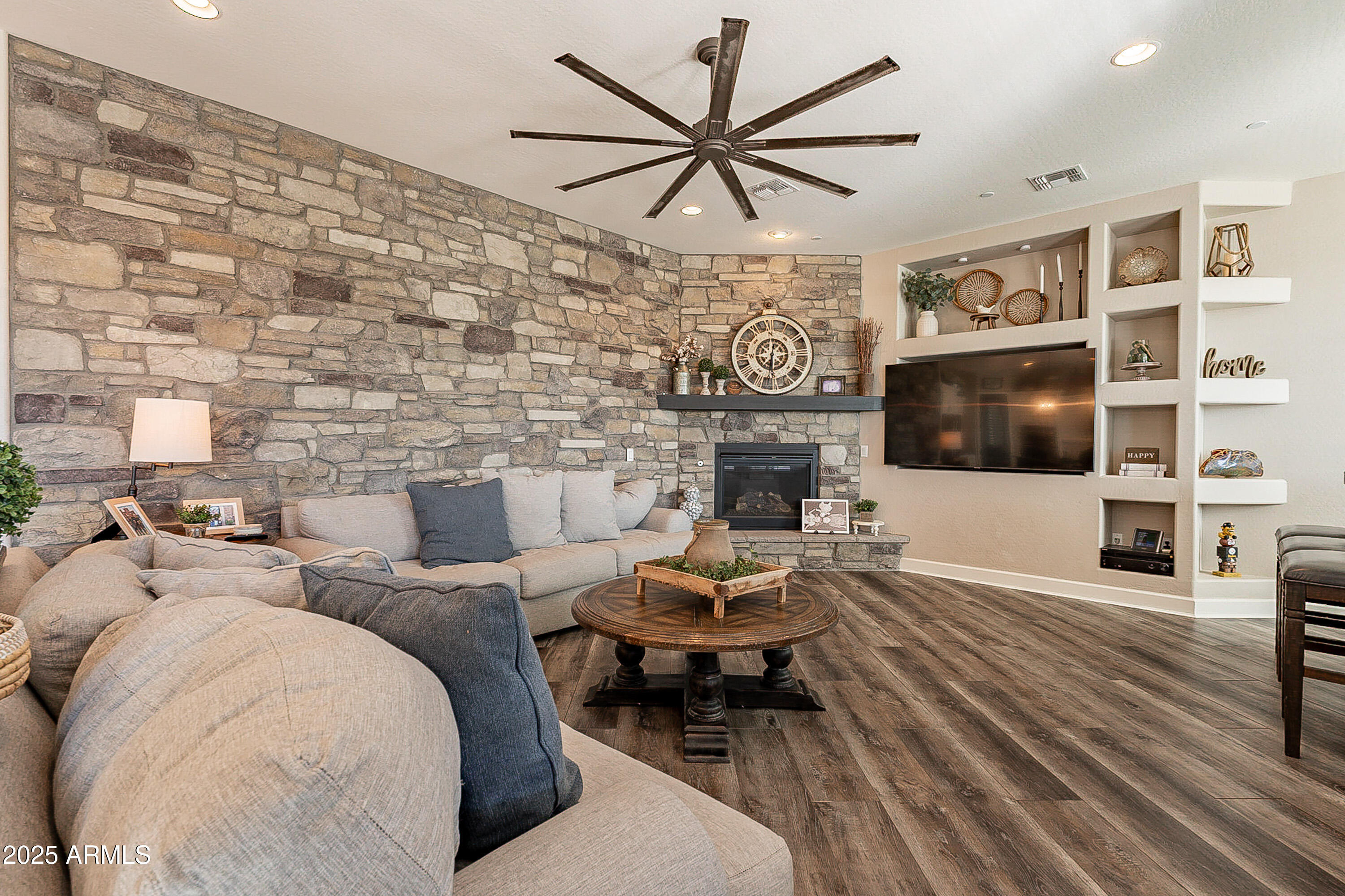 9127 East Lynwood Street Mesa, AZ 85207 - Photo 10 of 88 Lynwood-11