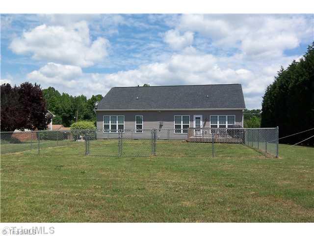 10026 Hampton Road Lexington, NC 27295 - Photo 12 of 12 Exterior Back.