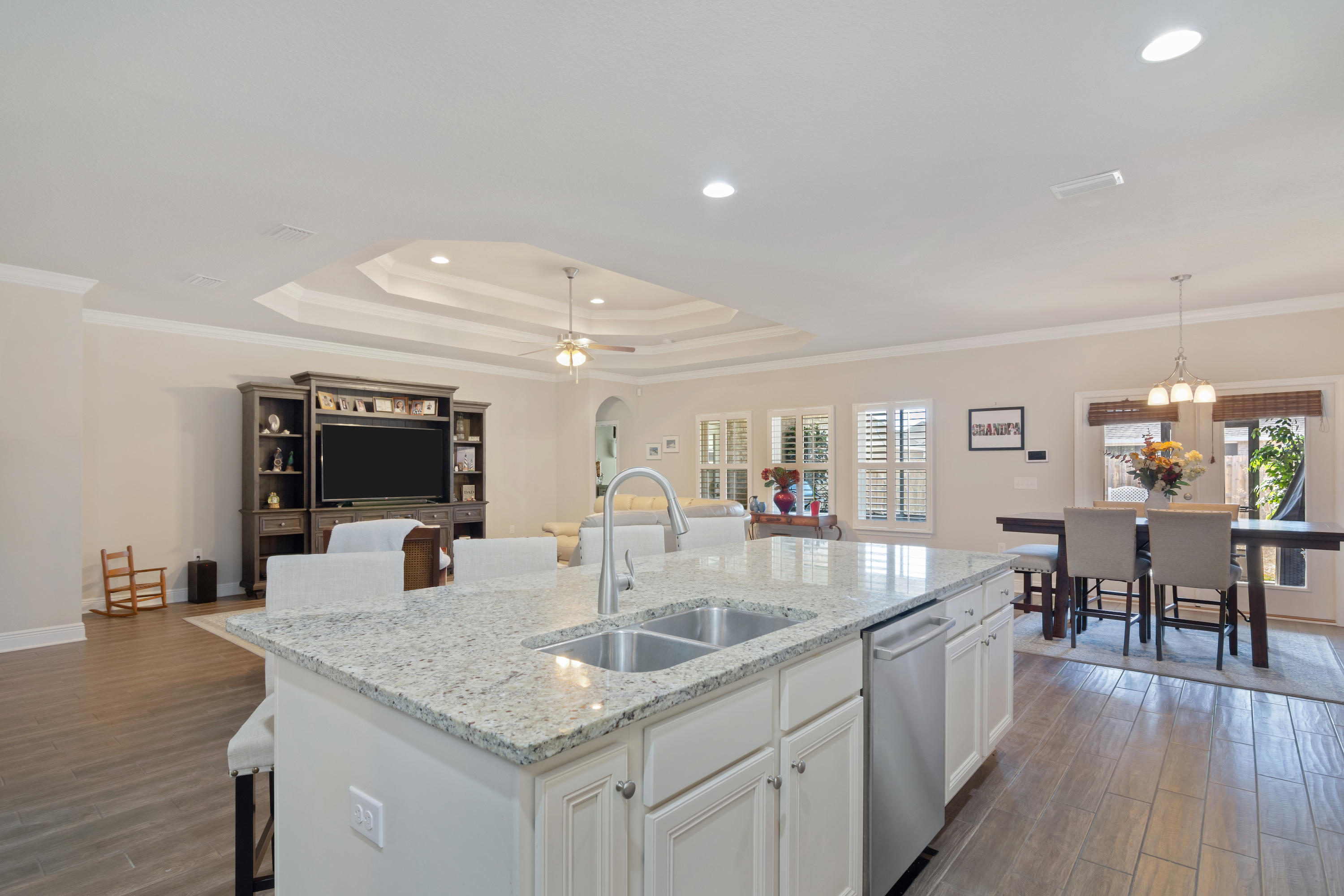 374 Lilly Bell Lane Freeport, FL 32439 - Photo 12 of 51