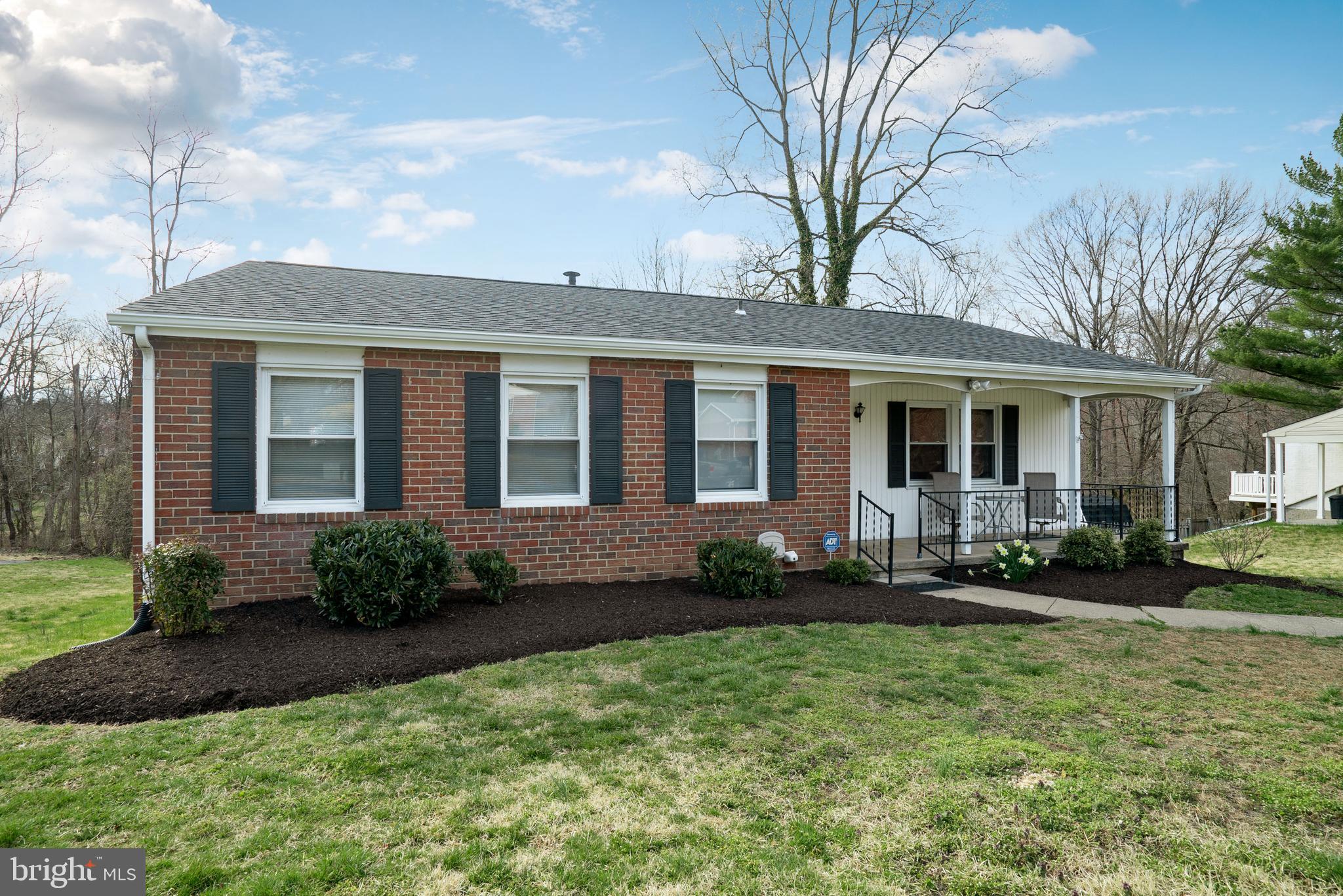 9500 Gunview Road Baltimore, MD 21236 - Photo 3 of 42