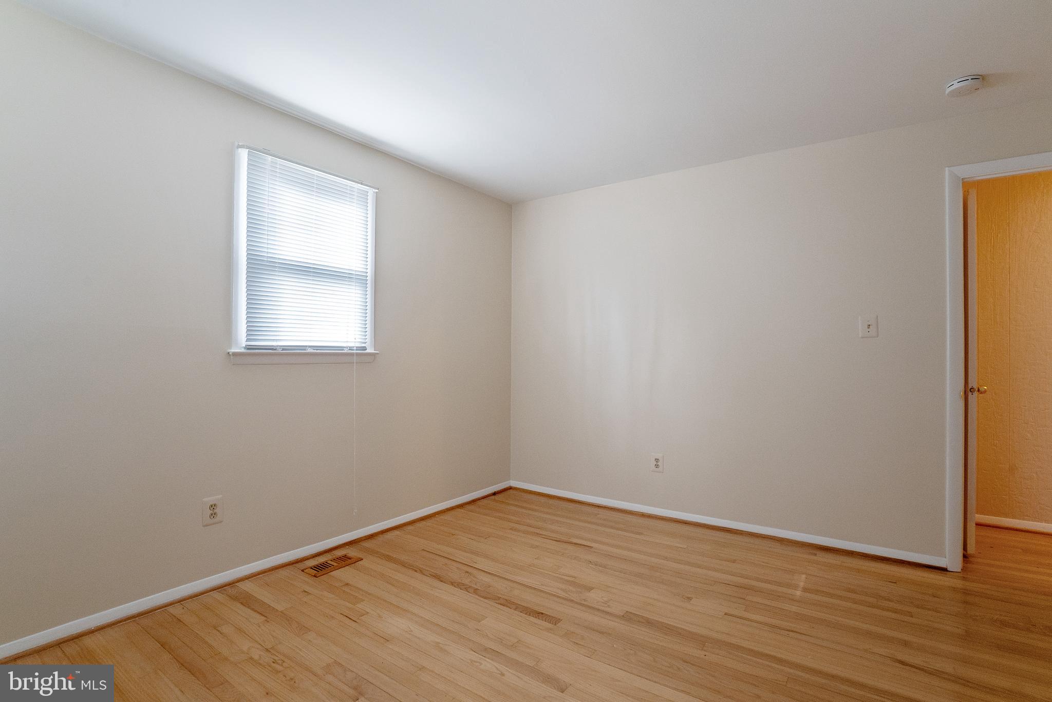 9500 Gunview Road Baltimore, MD 21236 - Photo 33 of 42