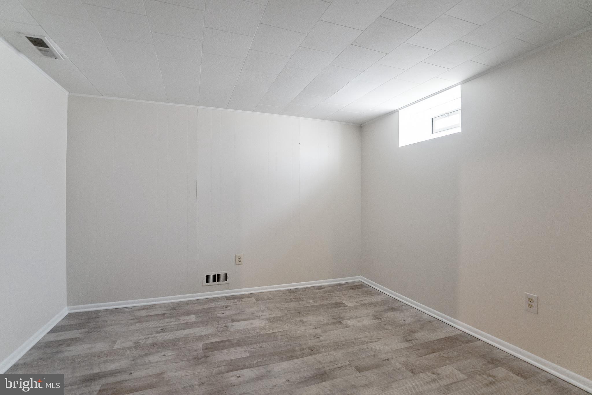 9500 Gunview Road Baltimore, MD 21236 - Photo 40 of 42
