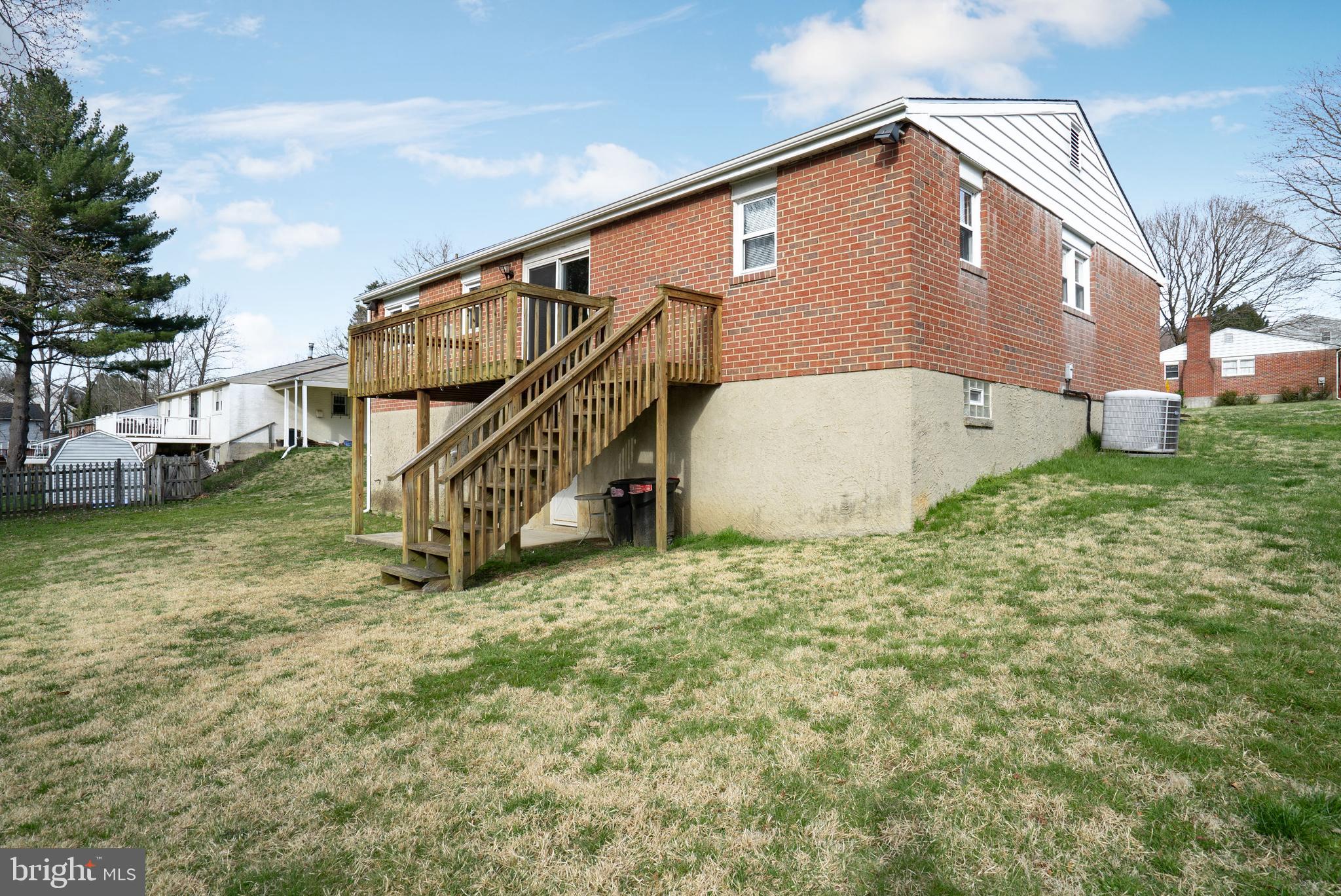 9500 Gunview Road Baltimore, MD 21236 - Photo 6 of 42